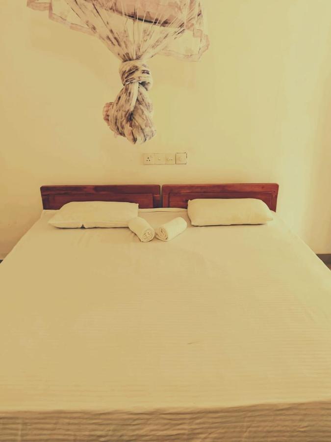 Rope Madiha Hostel Matara Ngoại thất bức ảnh